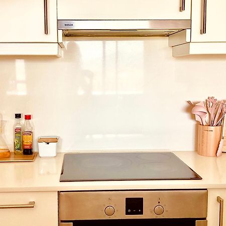 Apartamento Con Vistas Peralada Luaran gambar