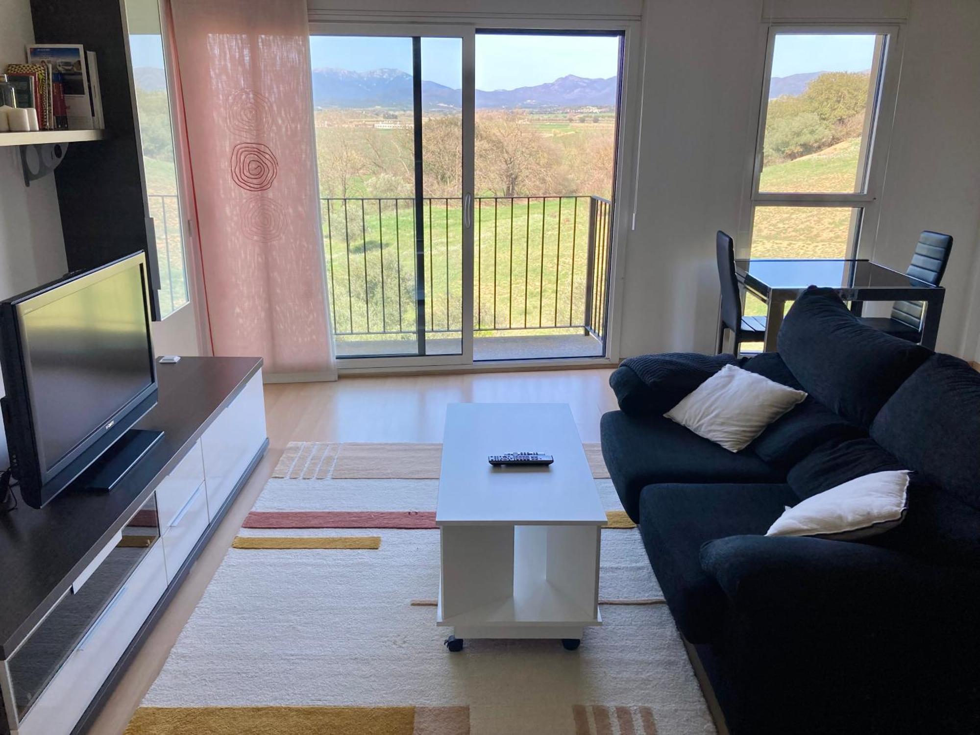 Apartamento Con Vistas Peralada Luaran gambar